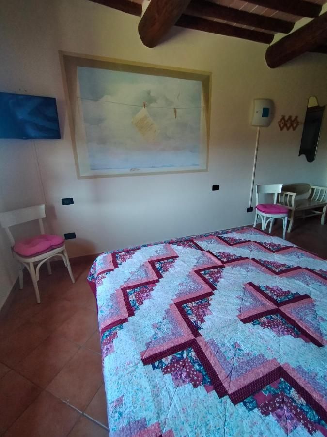Bed and Breakfast Ospitalita Rurale L'Uccelliera Lucca Exterior foto